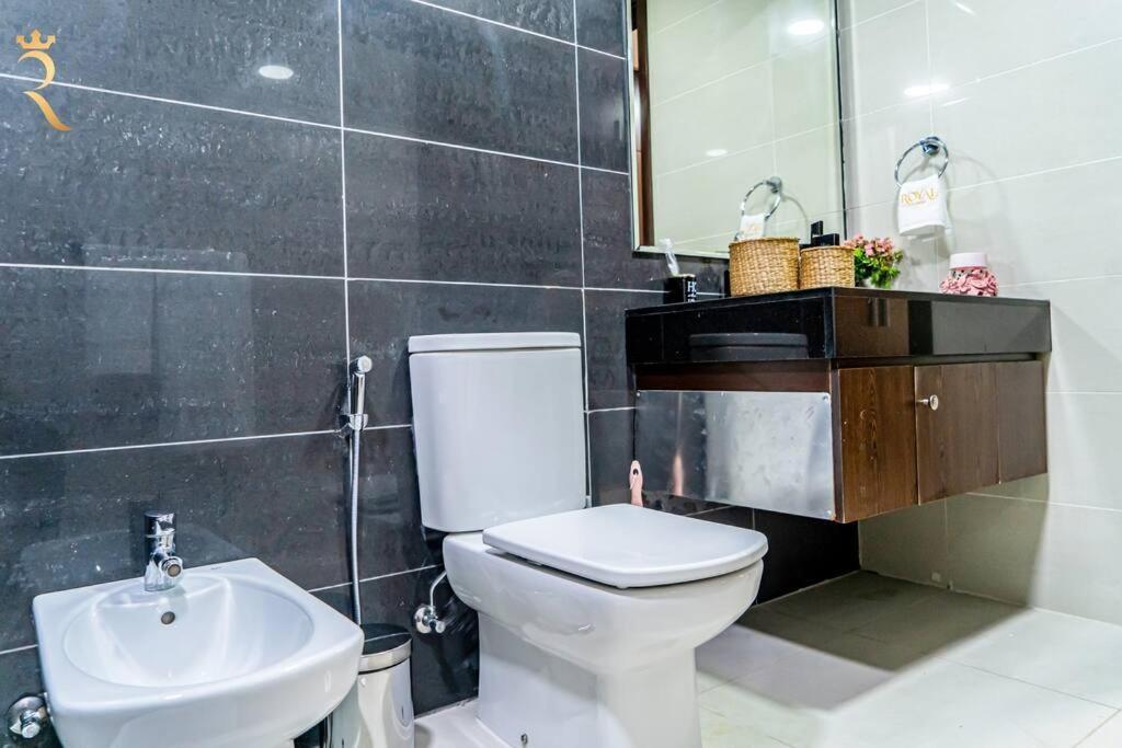 Victorian Charm 1br Stylish Haven Al Reem *