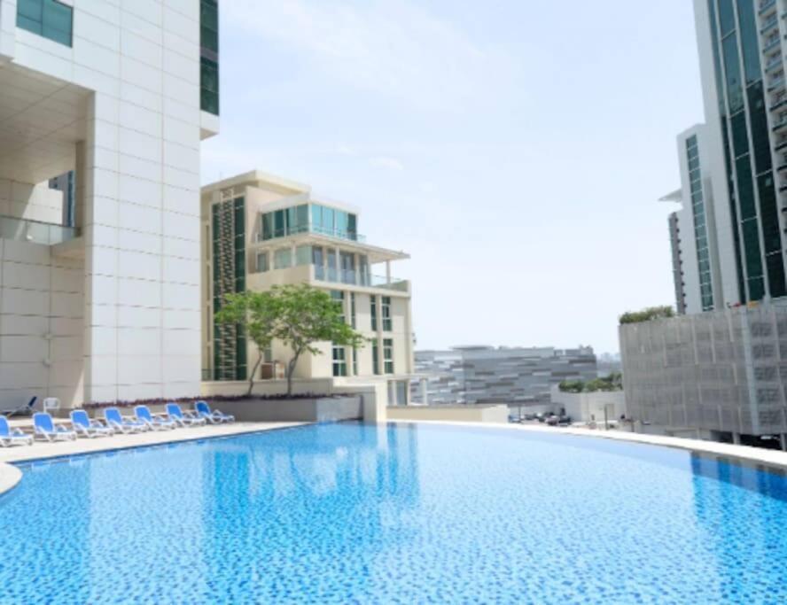 Victorian Charm 1br Stylish Haven Al Reem