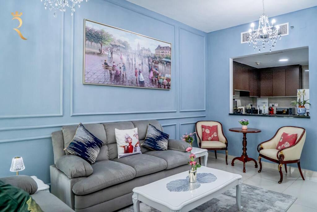 Victorian Charm 1br Stylish Haven Al Reem Apartment *
