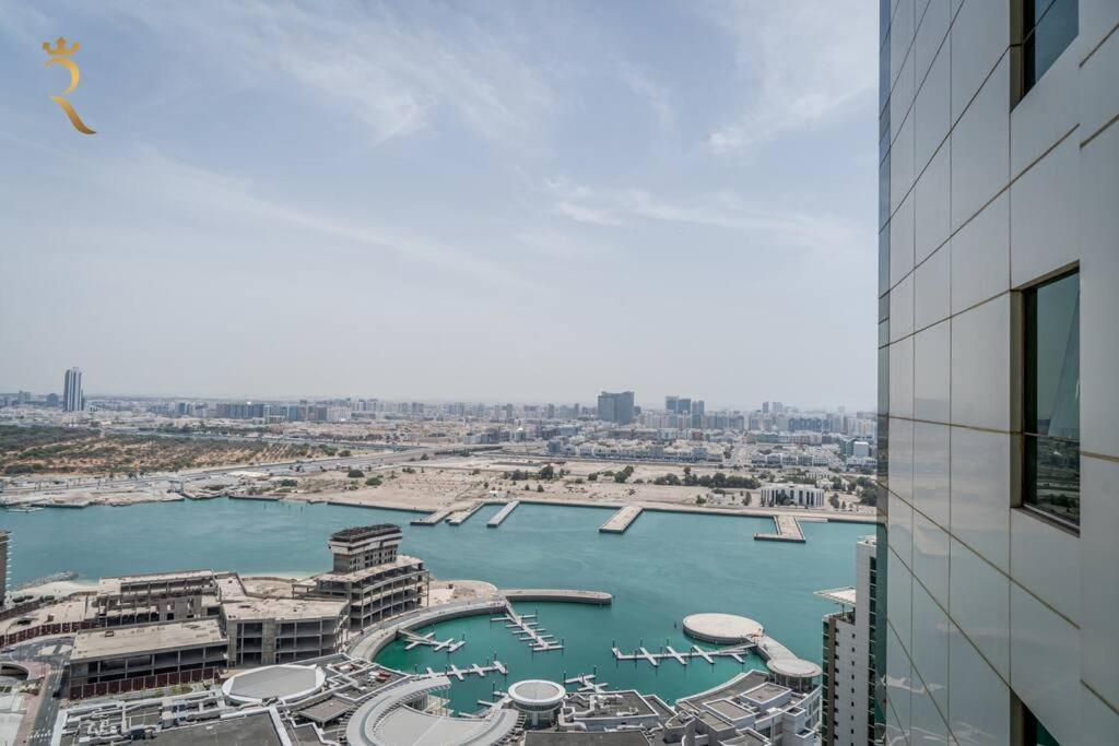 Apartment Victorian Charm 1br Stylish Haven Al Reem