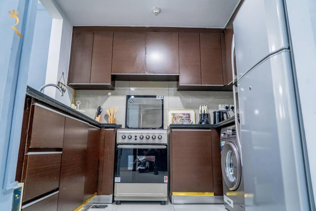 Apartment Victorian Charm 1br Stylish Haven Al Reem Abu Dhabi