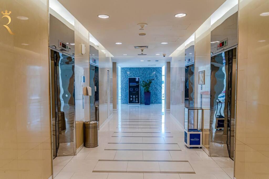 Apartment Victorian Charm 1br Stylish Haven Al Reem *